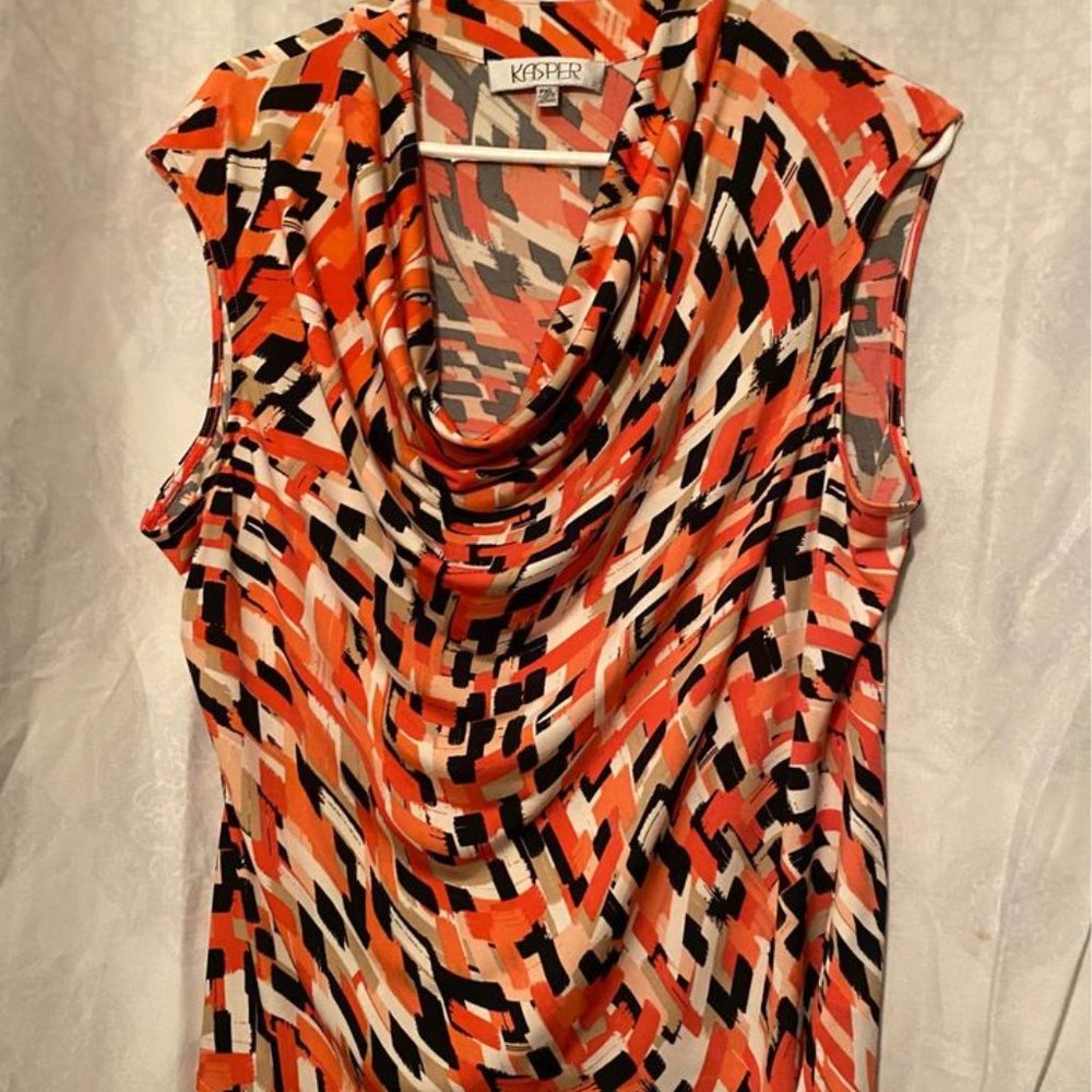 Kasper geometric sleeveless blouse